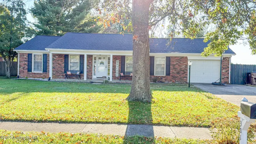 301 Foxtail Rd, Versailles, KY 40383 - Image #3