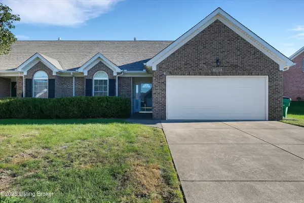 12524 Spring Falls Ct, Louisville, KY 40229