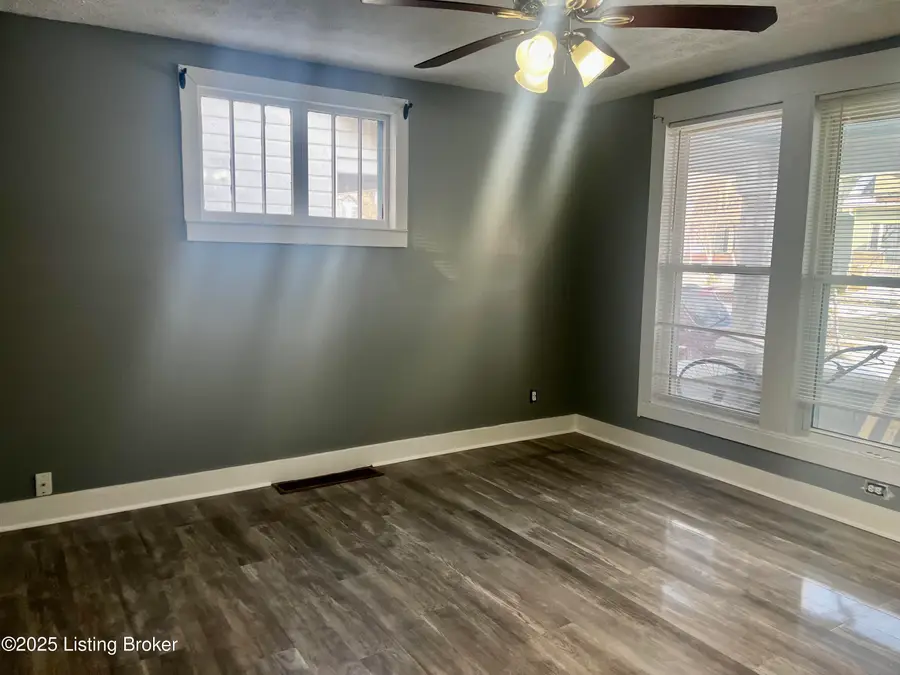 1418 Beech St, Louisville, KY 40211 - Image #2