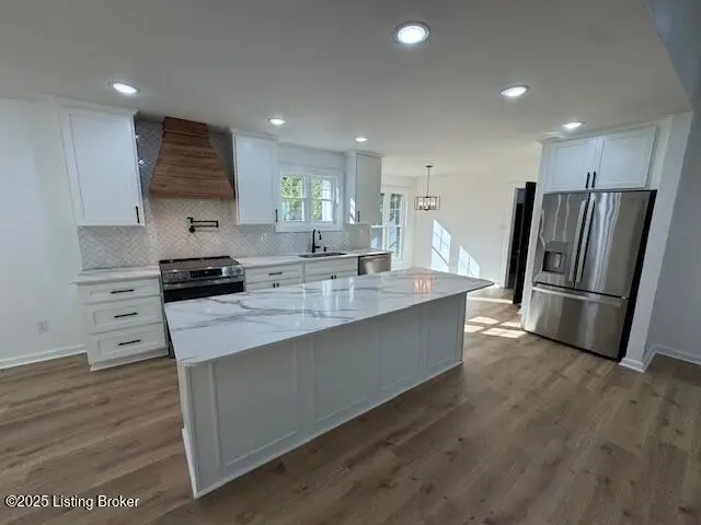 805 Sandness Ct, Louisville, KY 40243 - Image #3