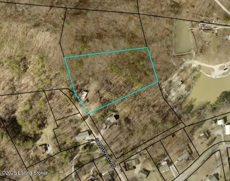 210 Sandy Hill Rd, Louisville, KY 40229 - Image #1