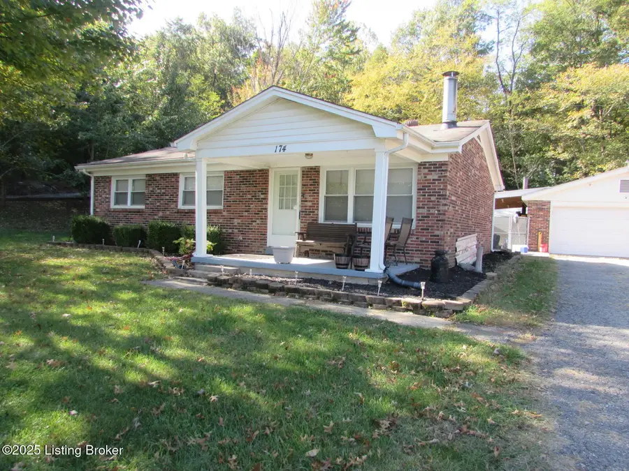 174 W Joyce Ln, Brooks, KY 40109 - Image #2