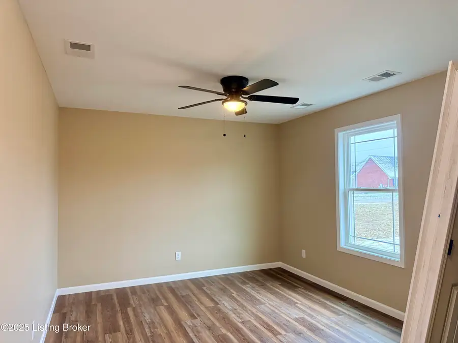 419 Susannah Ave, Bardstown, KY 40004 - Image #2