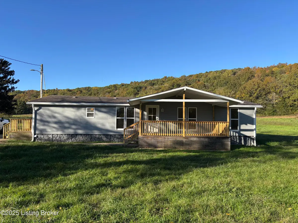 91 Broughton Ln, Pleasureville, KY 40057 - Image #1