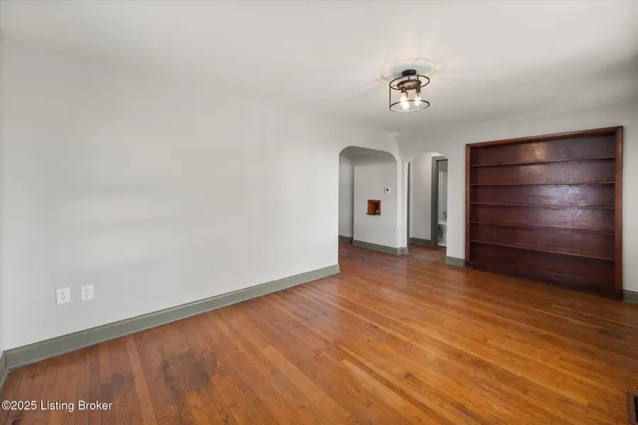 36 E College St, New Castle, KY 40050 - Image #3