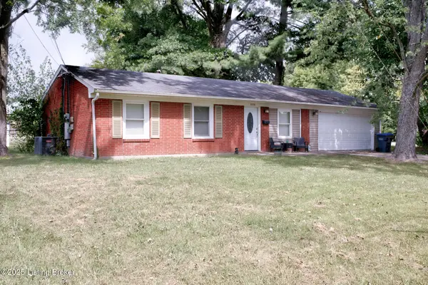 5215 Pyrus Ln, Louisville, KY 40258