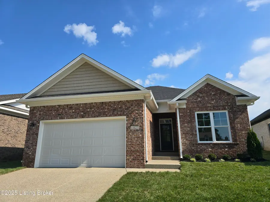 4427 Lochridge Pkwy, Louisville, KY 40299 - Image #3
