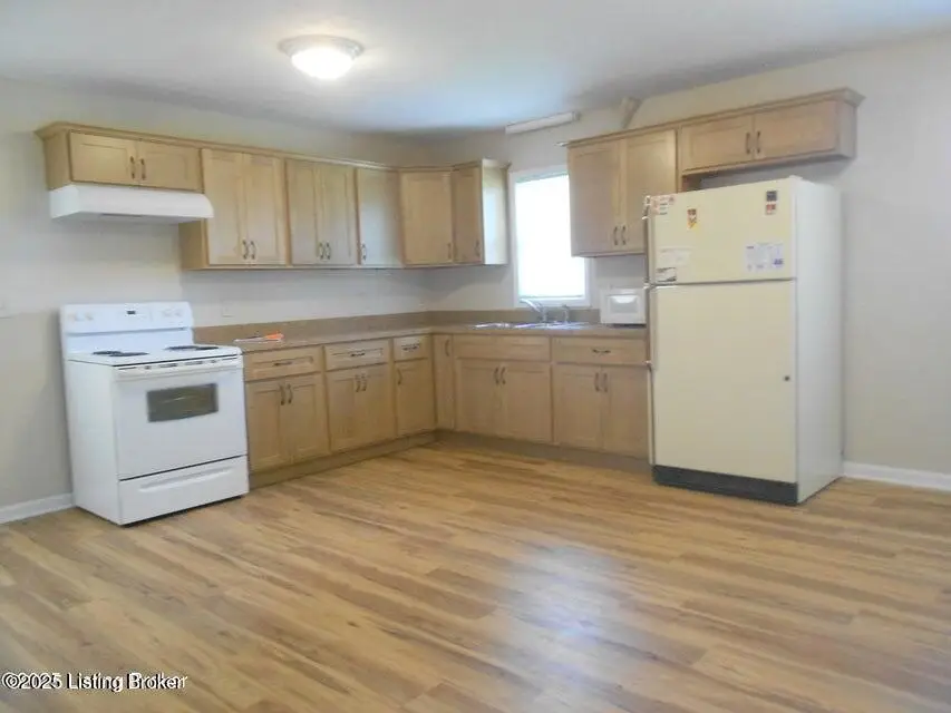 205 St. Thomas Ct, Bardstown, KY 40004 - Image #3