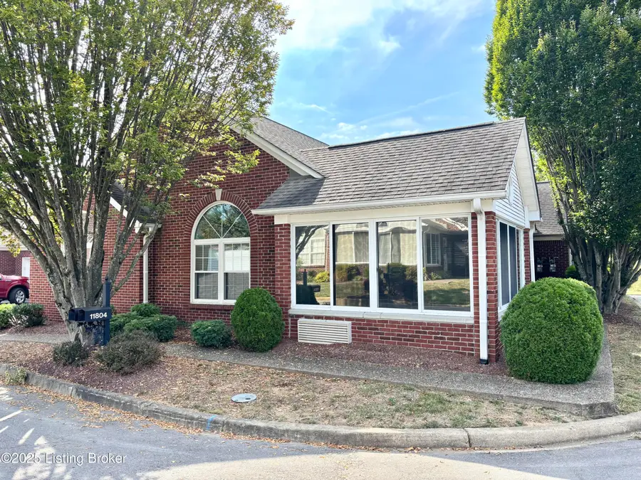 11804 Big Horn Pl, Jeffersontown, KY 40299 - Image #2