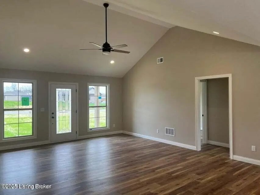 215 Open Meadow Dr, Bardstown, KY 40004 - Image #3