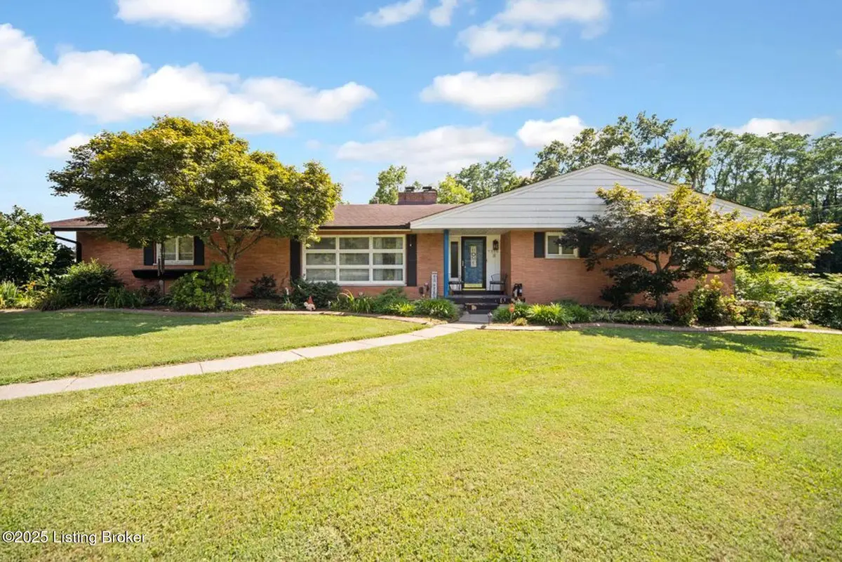 7510 Smyrna Rd, Louisville, KY 40228 - Image #1