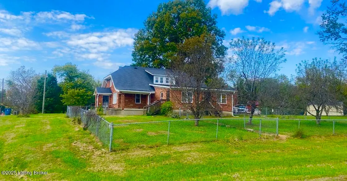 250 E Joe B Hall Ave, Shepherdsville, KY 40165 - Image #1