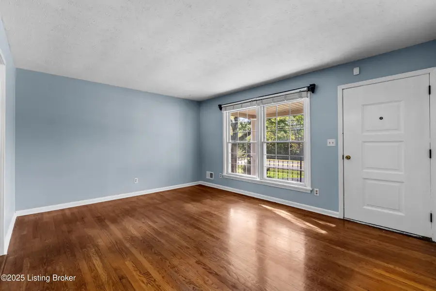 3315 E Blue Lick Rd, Shepherdsville, KY 40165 - Image #3