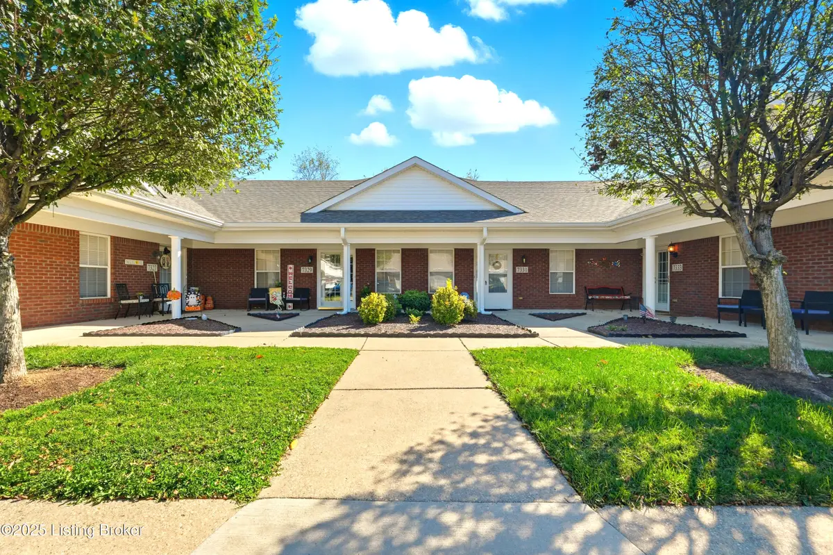 7333 Fox Hollow Way, Louisville, KY 40228 - Image #1