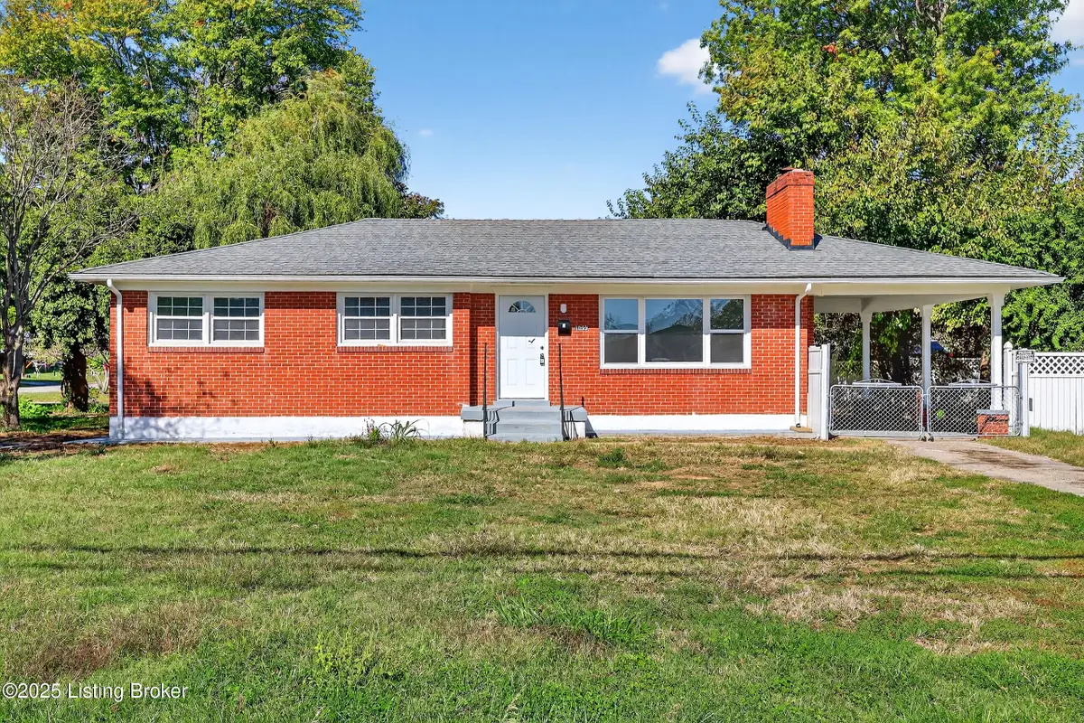 1959 Bashford Manor Ln, Louisville, KY 40218 - Image #1