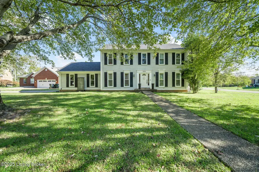 12109 Greenvalley Dr, Louisville, KY 40243 - Image #2