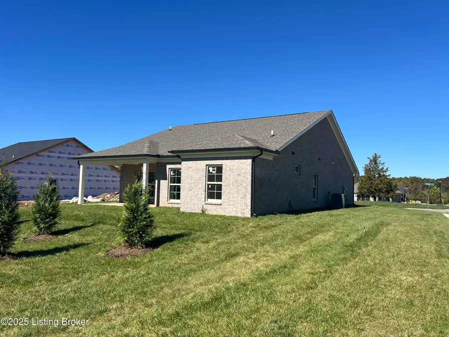 10118 Cedar Valley Ct, Louisville, KY 40291 - Image #2