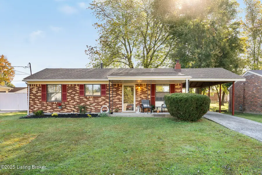 158 Hillside Ln, Louisville, KY 40229 - Image #2