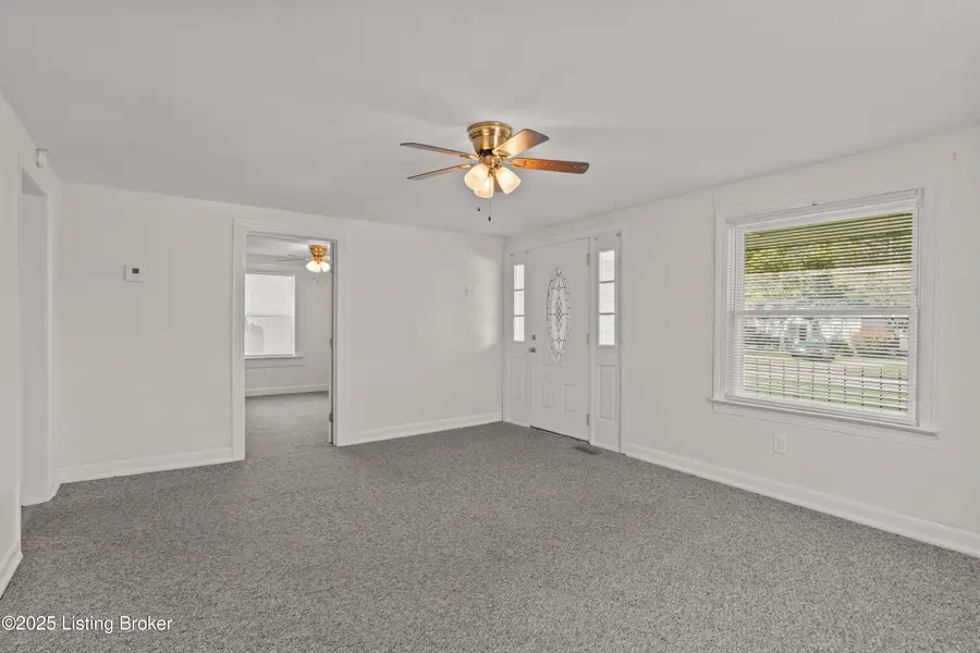 1610-A Lakeside Dr, Shelbyville, KY 40065 - Image #3