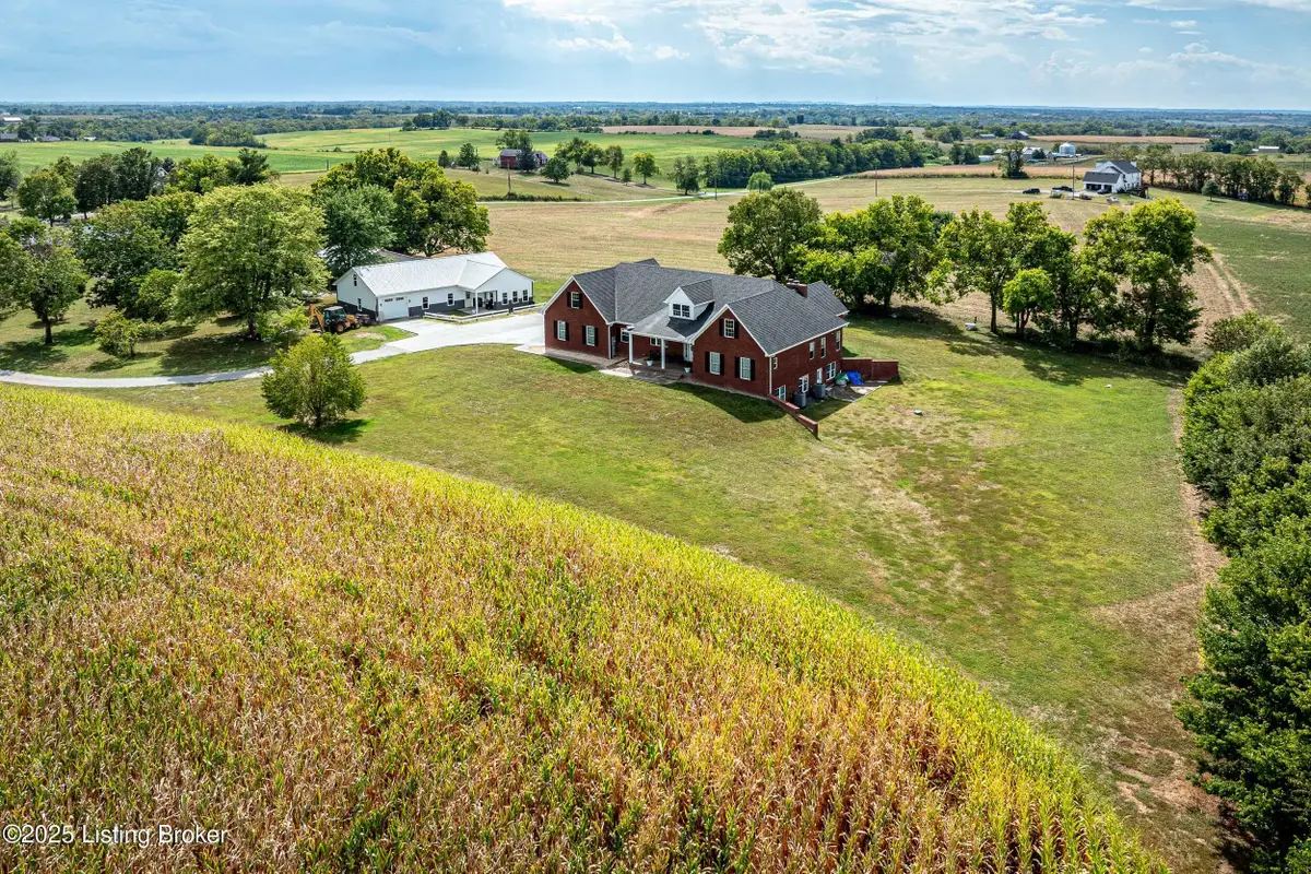 128 Ochs Ln, Bloomfield, KY 40008 - Image #1