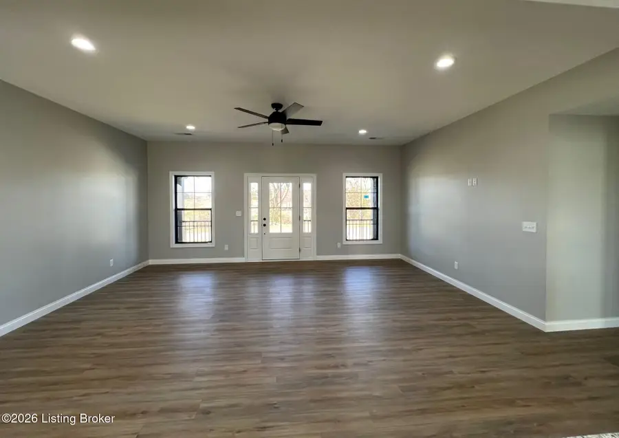 103 Hidden Valley Dr, Bardstown, KY 40004 - Image #2