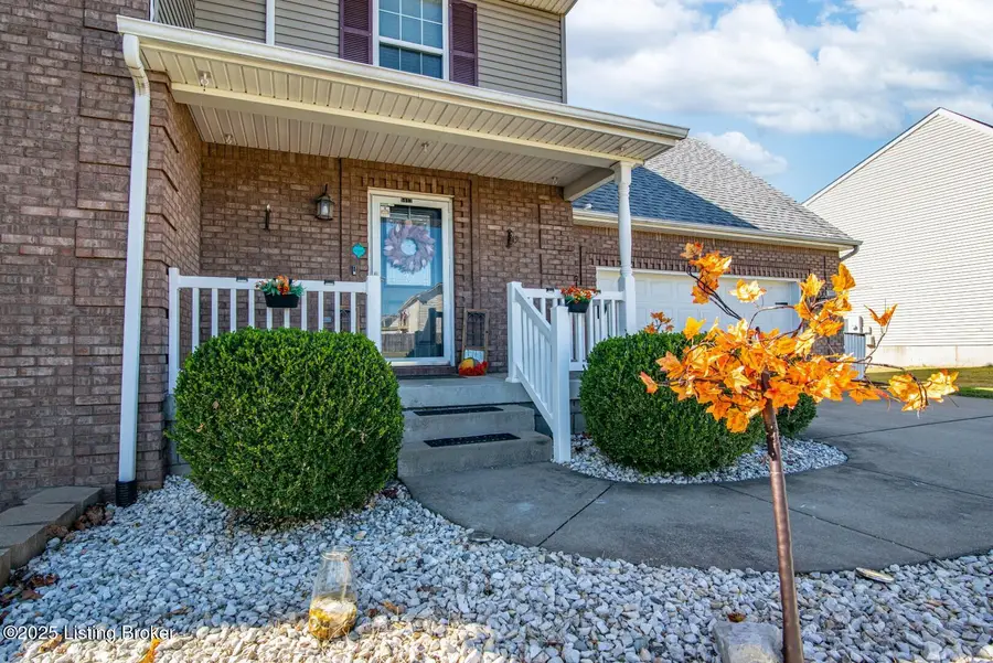 5013 S Woodland Dr, Radcliff, KY 40160 - Image #3