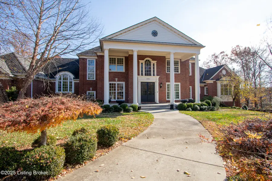 5200 Blakely Ridge Rd, Louisville, KY 40222 - Image #3