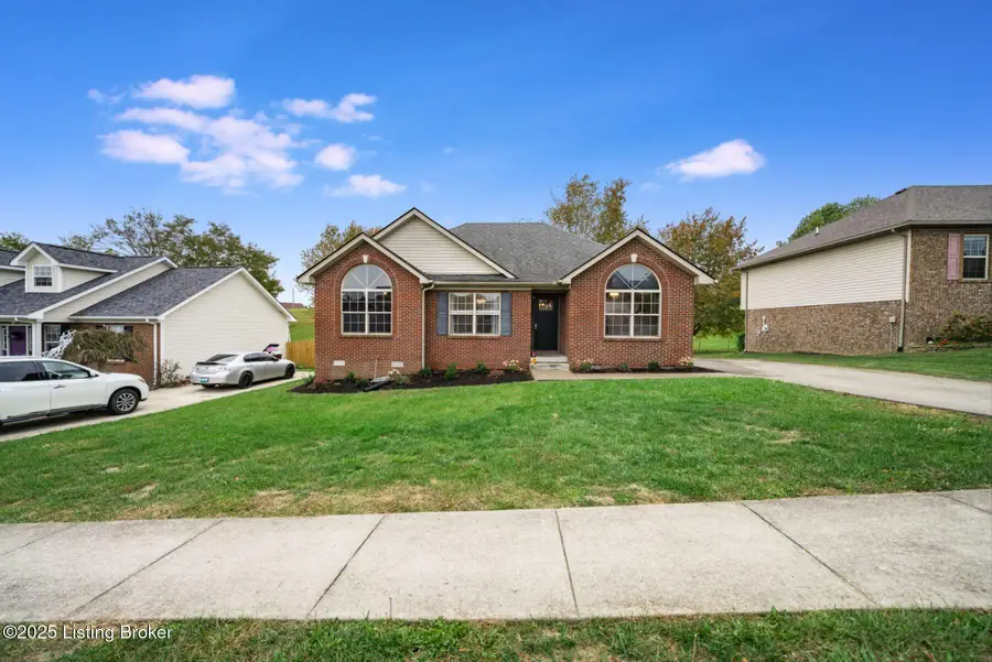 105 Swan Way, Taylorsville, KY 40071 - Image #2