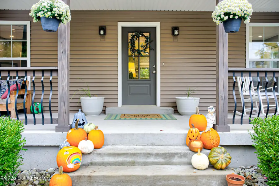 1718 Hoffman Dr, La Grange, KY 40031 - Image #3