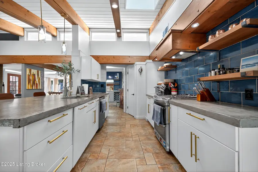 105 Dorsey Way, Louisville, KY 40223 - Image #2