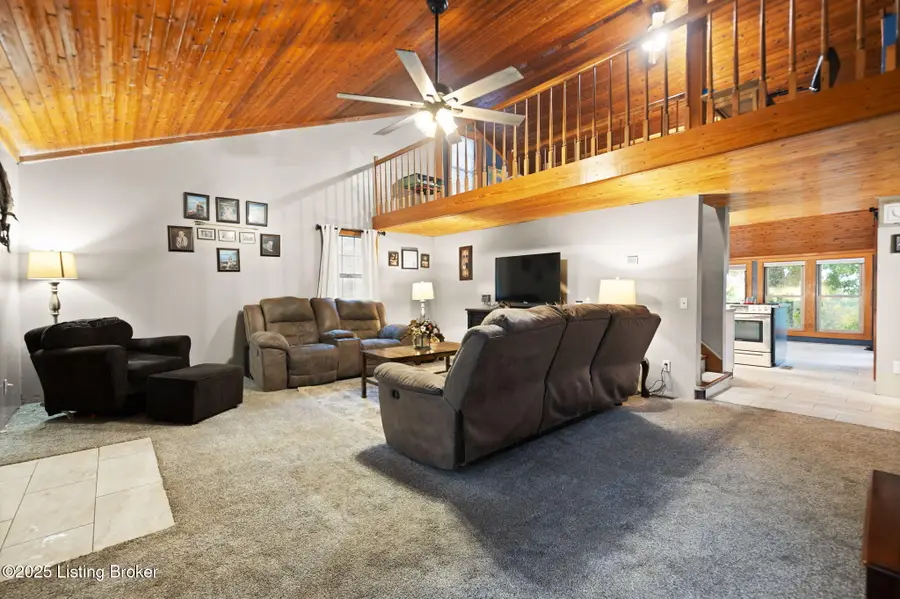 42 Fishback Ln, Edmonton, KY 42129 - Image #3