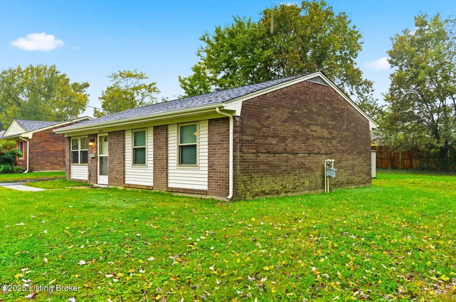 3910 Tally Ho Ct, Jeffersontown, KY 40299 - Image #3