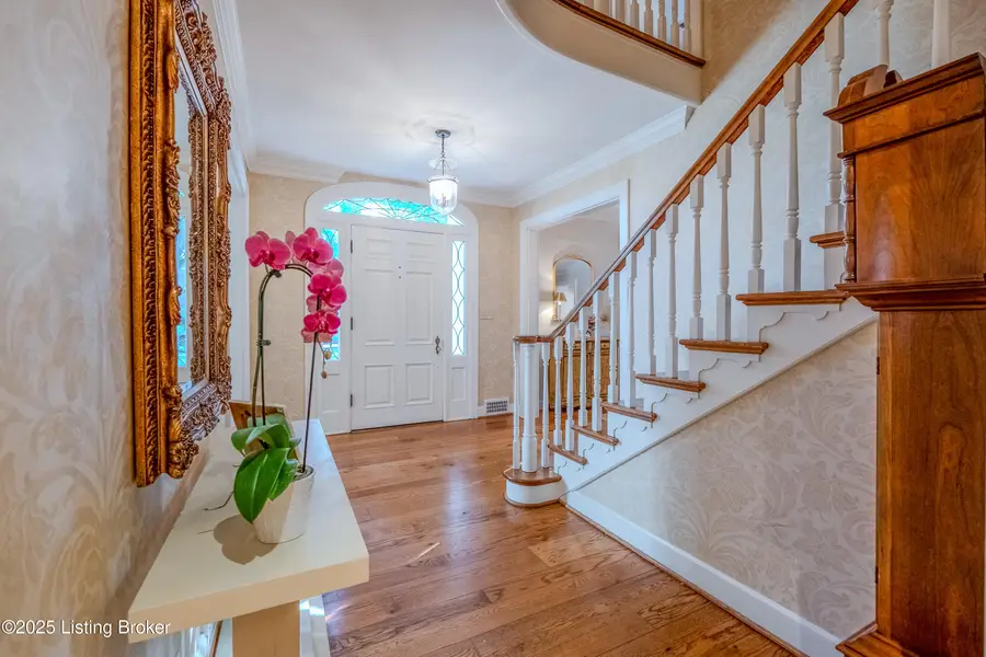 320 Mockingbird Hill Rd, Louisville, KY 40207 - Image #3