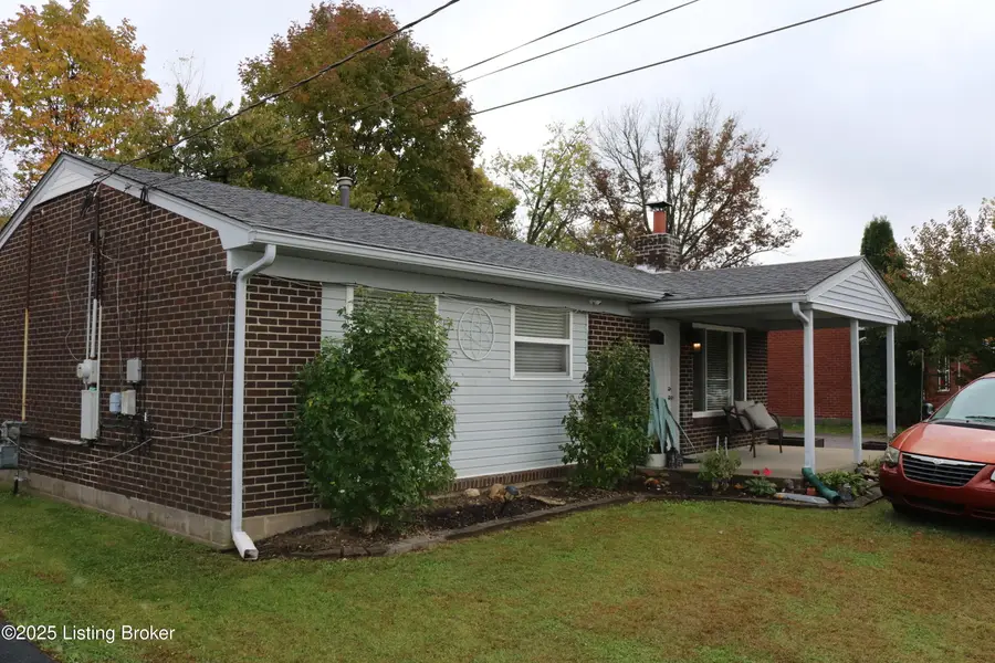 262 Winston Ct, Louisville, KY 40229 - Image #3