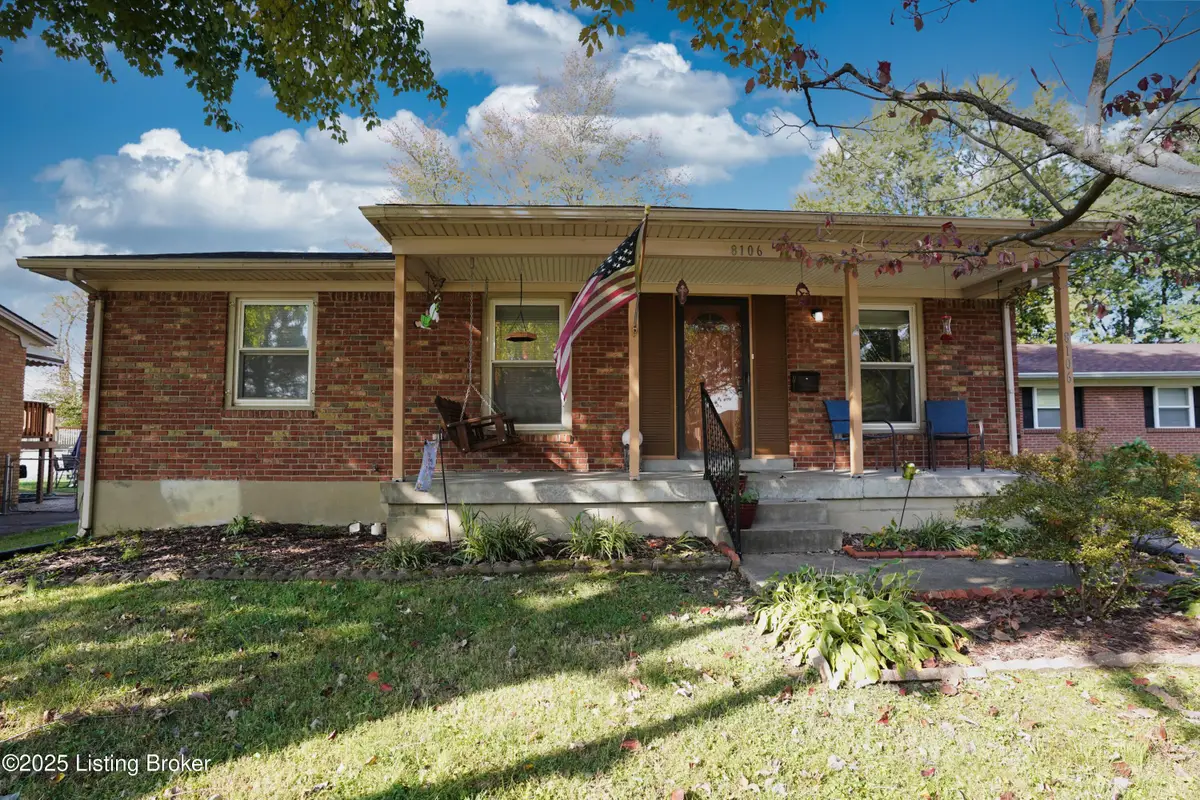8106 Carnes Dr, Louisville, KY 40219 - Image #1