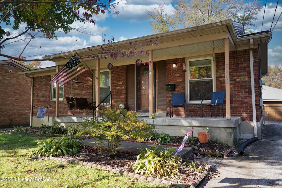 8106 Carnes Dr, Louisville, KY 40219 - Image #2