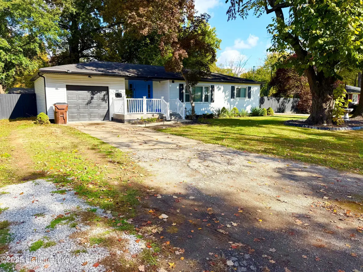 2203 Elmore St, Louisville, KY 40216 - Image #1