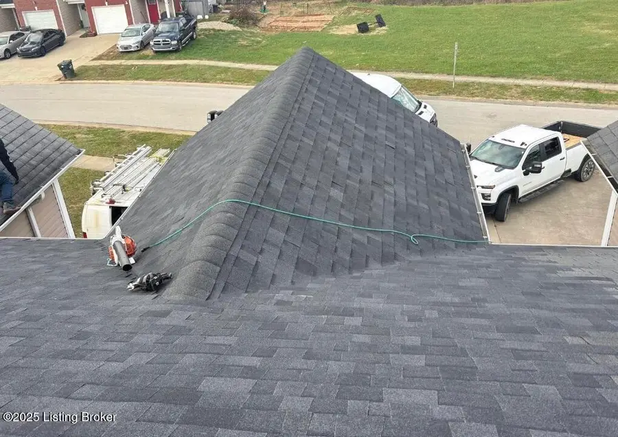 120 Darby Woods Ct, Radcliff, KY 40160 - Image #3