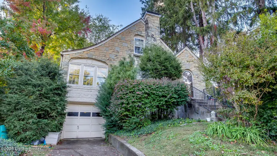 2078 Lakeside Dr, Louisville, KY 40205 - Image #3