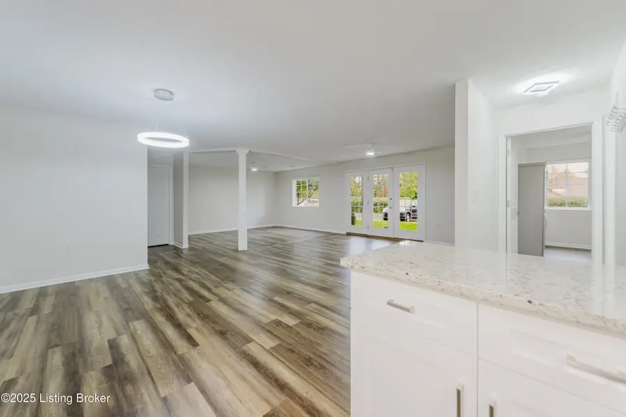 1300 Bee Ln #103, Louisville, KY 40243 - Image #3