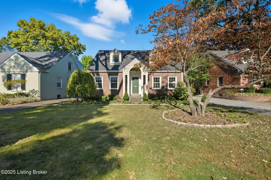3915 Elfin Ave, Louisville, KY 40207 - Image #2
