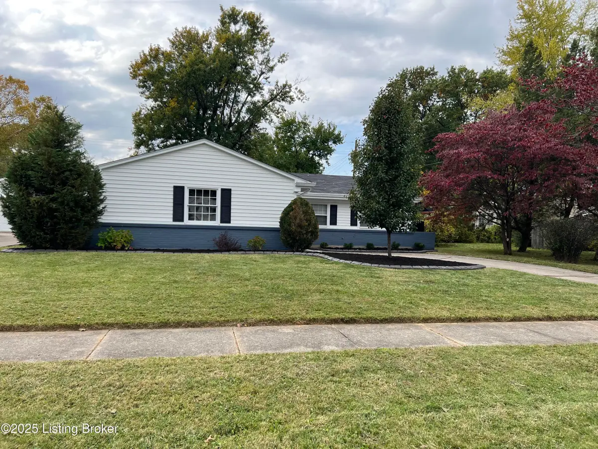 2802 Englewood Ave, Louisville, KY 40220 - Image #1