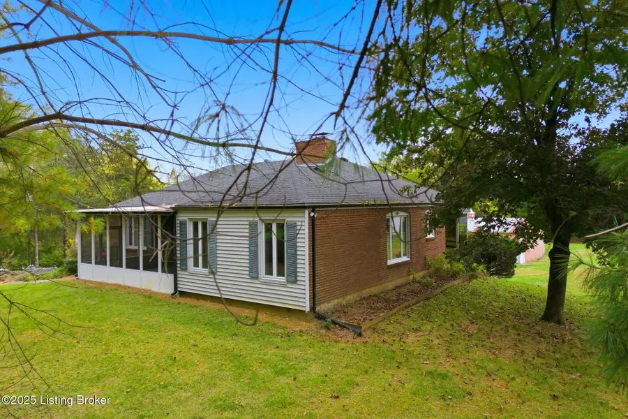 6209 Osage Rd, Crestwood, KY 40014 - Image #2