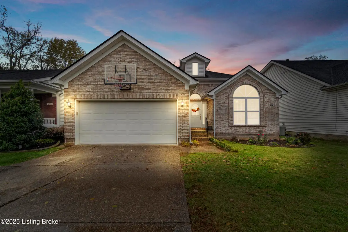 472 Shreve Dr, Louisville, KY 40222 - Image #1