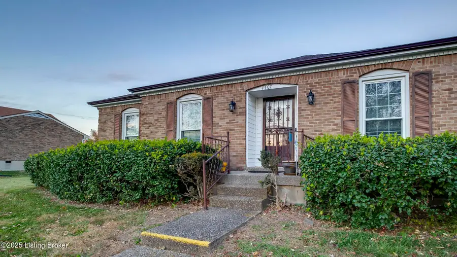 4407 Titus Ct, Louisville, KY 40218 - Image #3