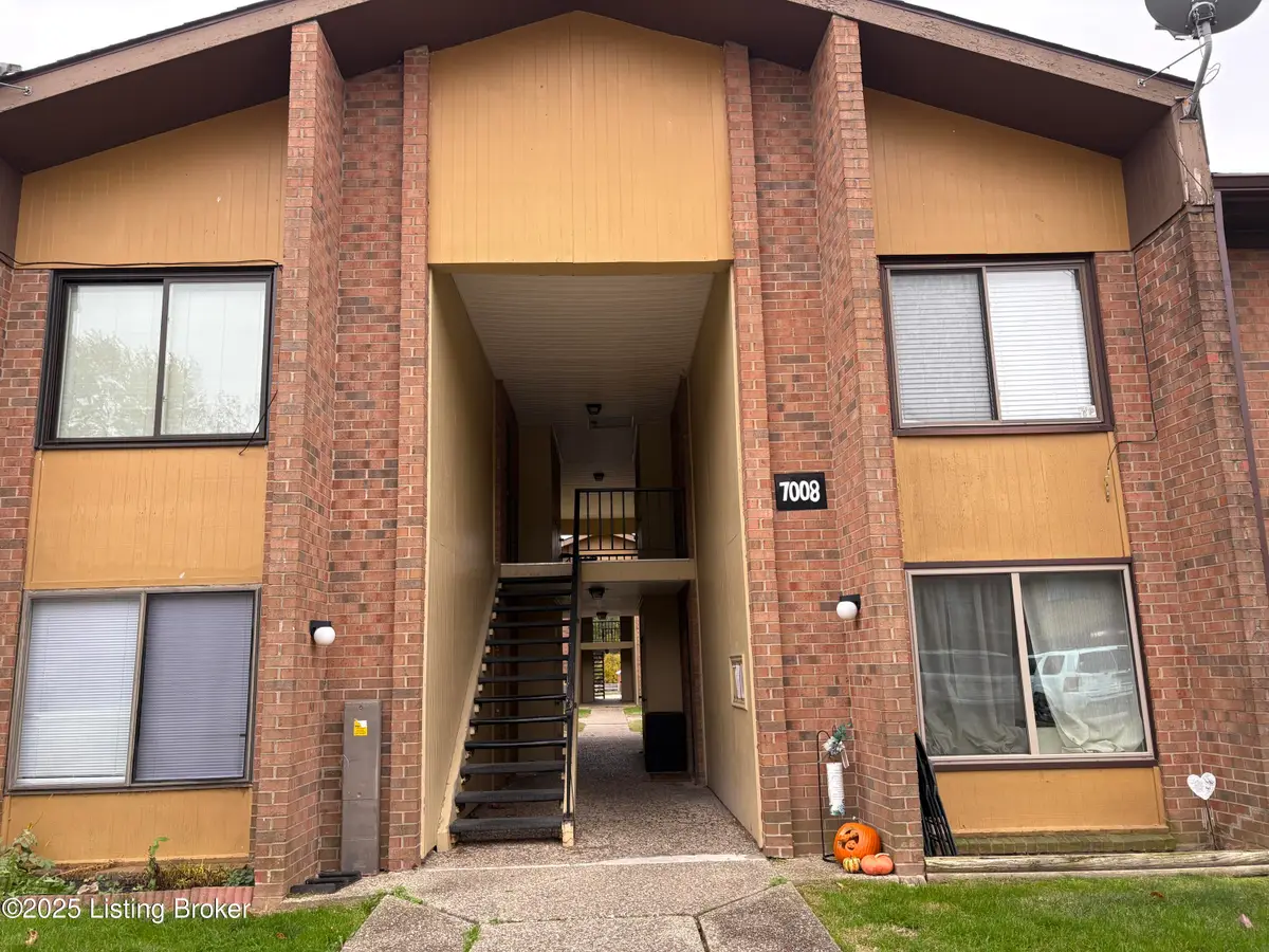 7008 Wildwood Cir #63, Louisville, KY 40291 - Image #1