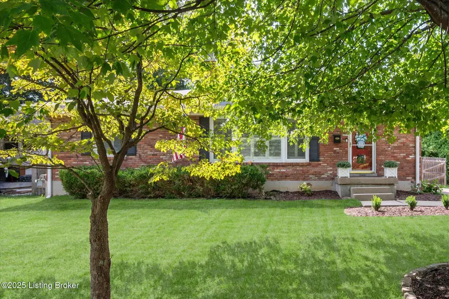 328 Brunswick Rd, Louisville, KY 40207 - Image #3