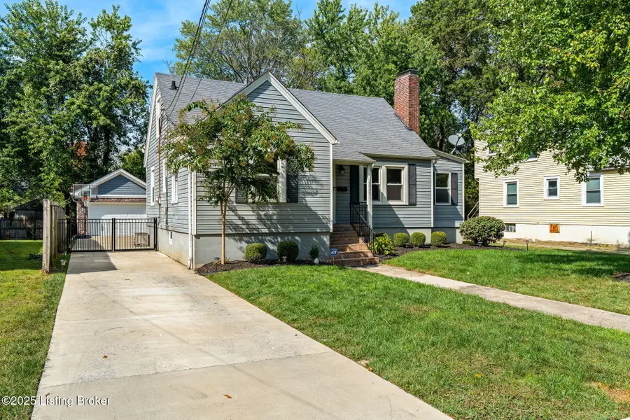 3937 Staebler Ave, Louisville, KY 40207 - Image #2