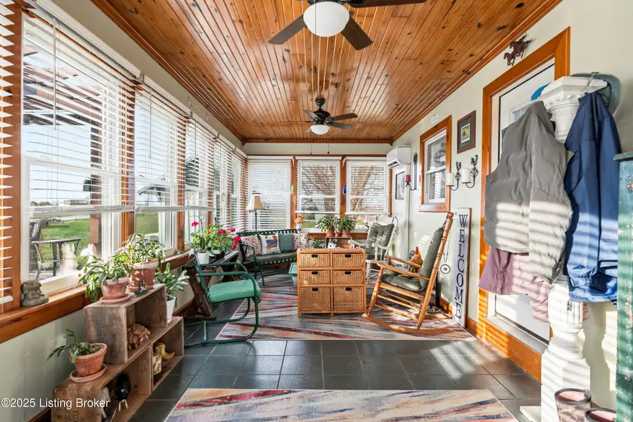 4112 Cornishville Rd, Harrodsburg, KY 40330 - Image #2