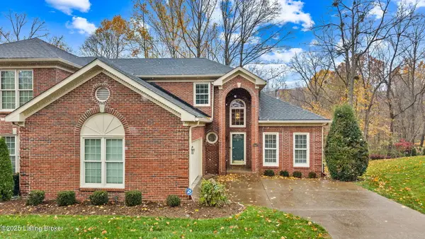 10407 Forest Garden Ln, Louisville, KY 40223